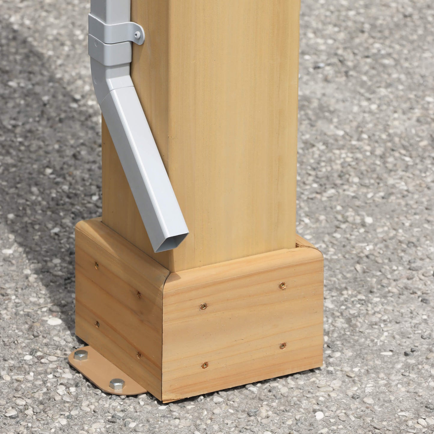 Yardistry 10ft x 12ft (3m x 3.7m) Meridian Pergola with Louvered Roof